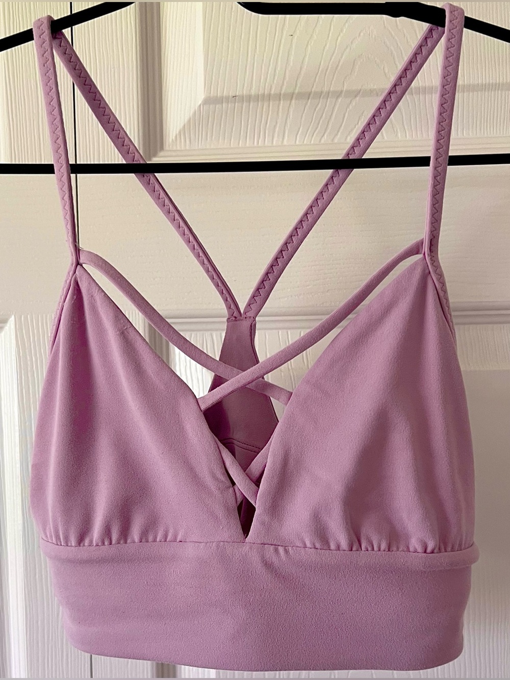 Lululemon Women’s Strappy back Bralette sports bra - light Lavender XS / S